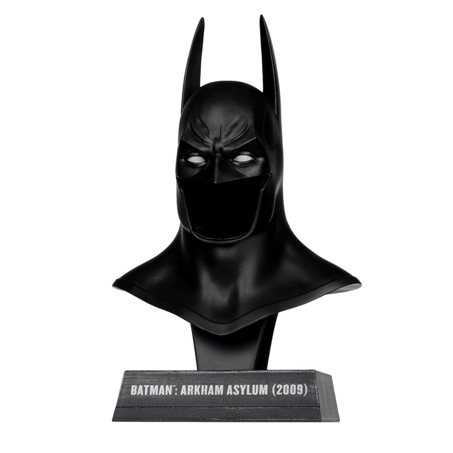 batman arkham asylum 13 scale cowl replica
